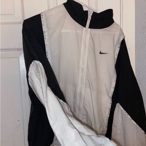 Nike windbreaker